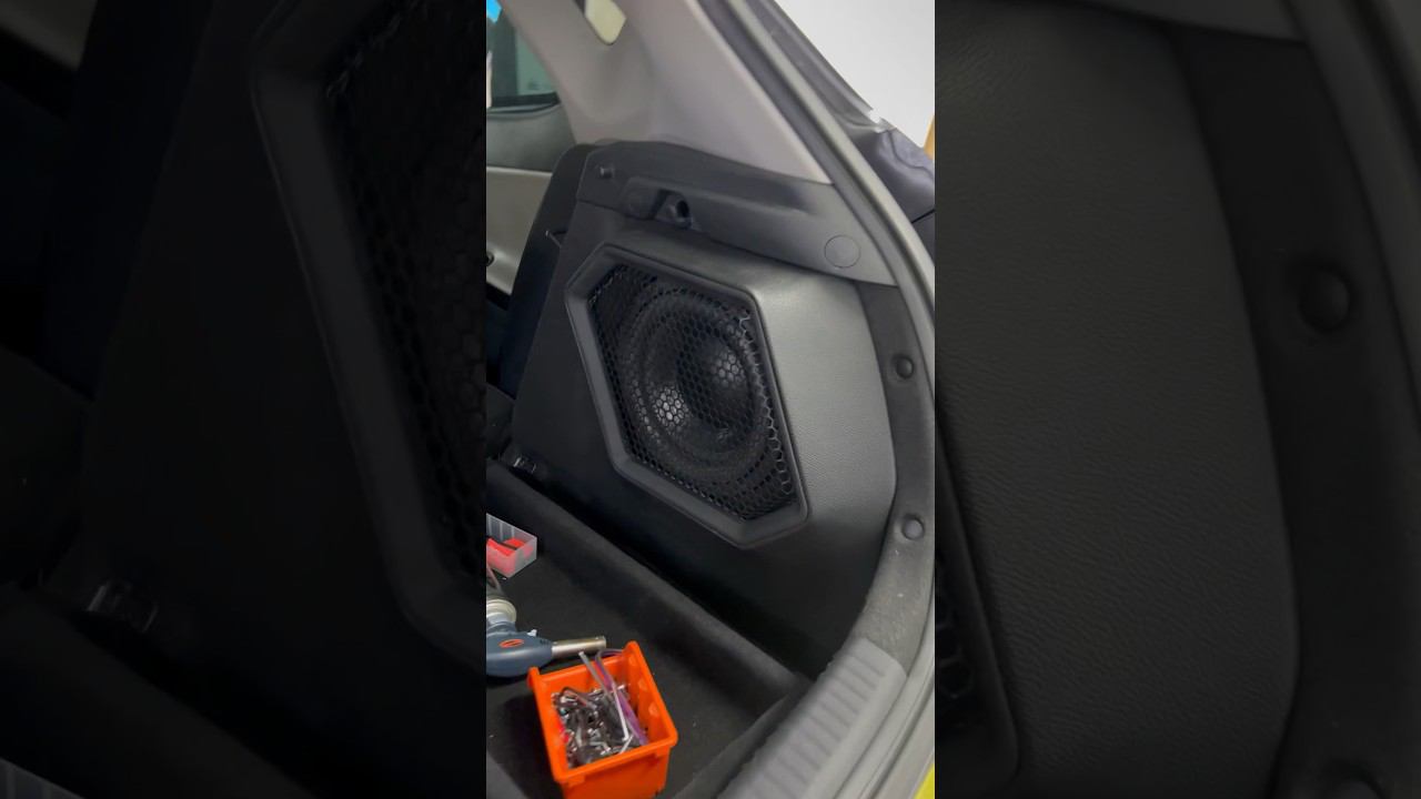 Музыка для души , для себя , не для улицы ! #music #sound #youtubeshorts #kia смотреть онлайн