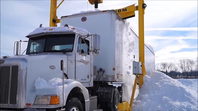 Как почистить снег с крыши трейлера. Дальнобой по США смотреть онлайн