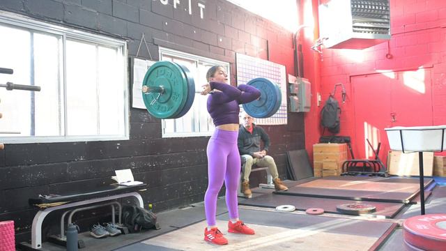 First 2024 Olympic Weightlifting Session with Emily Ibanez. Goals, Mindset and heavy weights! смотреть онлайн