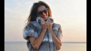 Выращивание кроликов на шкурки.  Изделия из них.