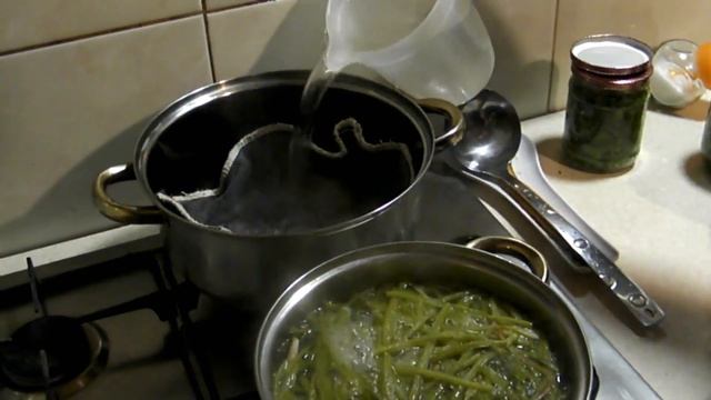 Заготовки. Щавель на зиму, Зелень на борщ, Щавельный суп. смотреть онлайн