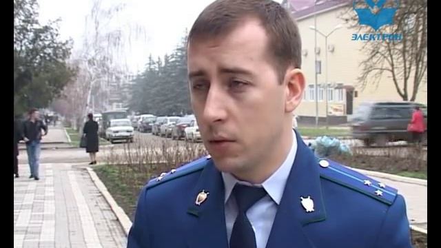 Почему многодетные семьи не могут получить по закону земельный участок? смотреть онлайн