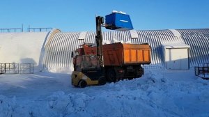 Самосвальный ковш для вилочного погрузчика от компании ООО "Уникар"