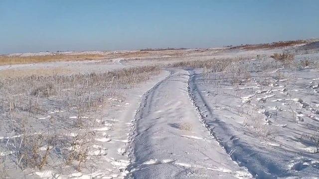 Жизнь отшельника в белой пустыне. Кругосветка вокруг озера