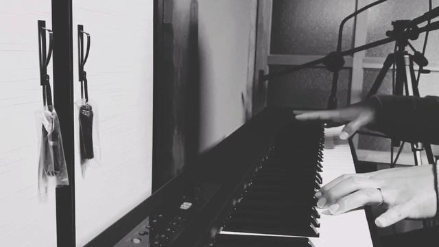 Movie theme Love Story piano covers by Dhani Wahyu A смотреть онлайн