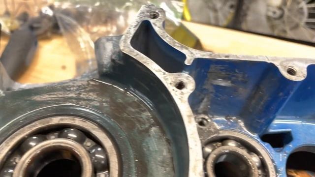 2 Stroke Motorcycle Engine Disassembly  1986 Suzuki RM250