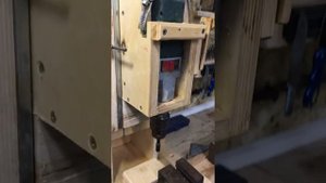 Самодельный сверлильный станок из ручной й дрели