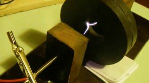 Дуга и кольцевой магнит