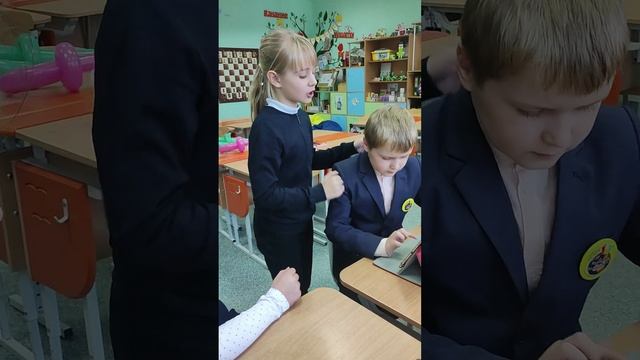 новое увлекательное занятие с Винчи. смотреть онлайн