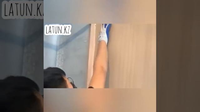 Монтаж и установка латунных вставок (молдингов)