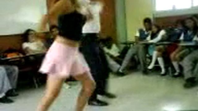 Sofia y Yo bailando Lambada, Samba y Merengue смотреть онлайн