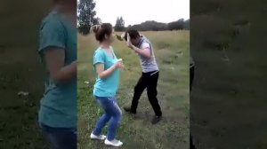 Бесстыжая мусульманка узбечка кайфует в Москве смотреть все