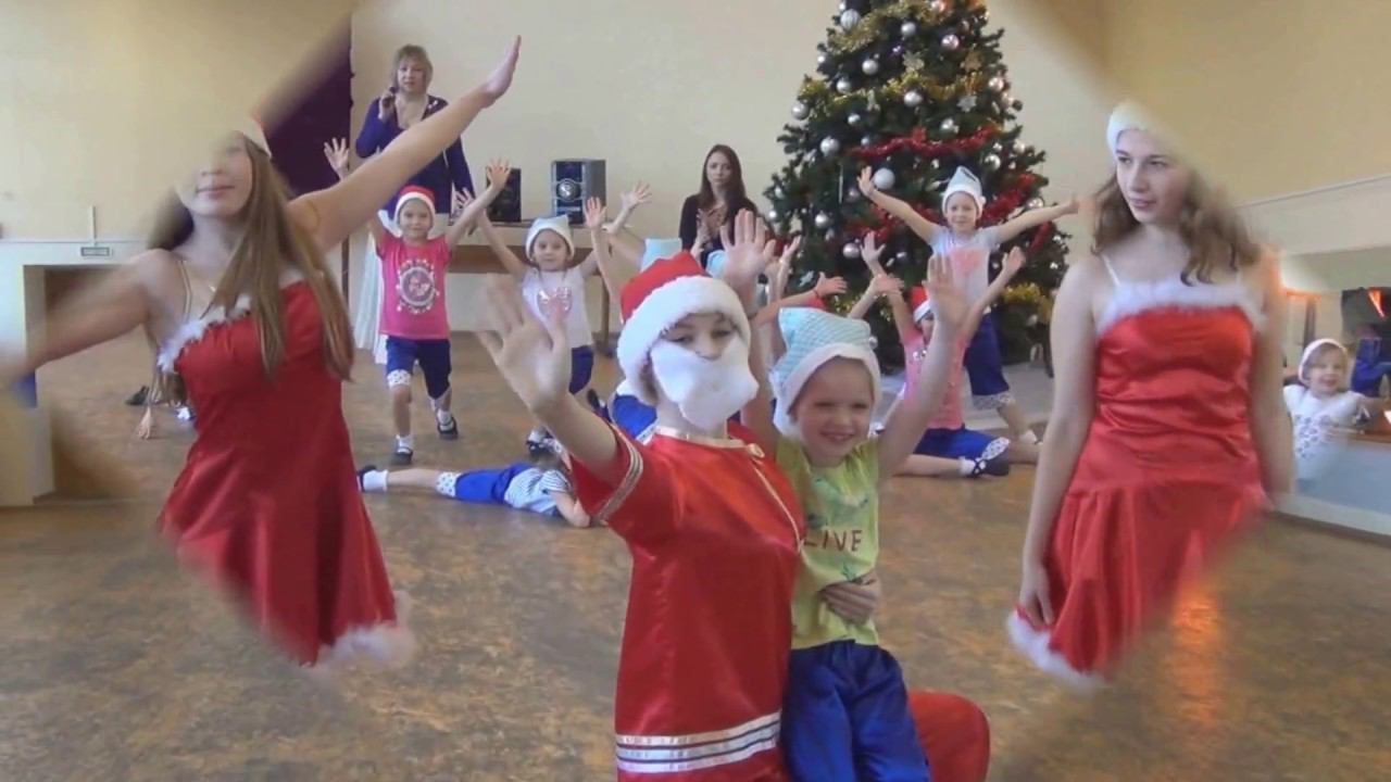 Новогодний праздник в школе балетного искусства АРАБЕСКИ