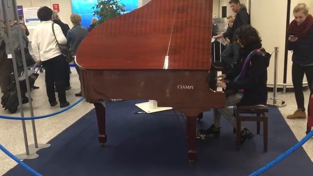 I Giorni, Leonardo da Vinci-Fiumicino Airport смотреть онлайн