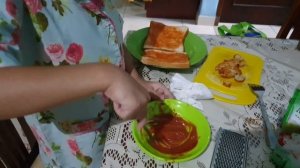 Nayla #135 : SANDWICH CHICKEN KATSU DARI ROTI TAWAR