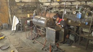 Смокер сделал сам из газового баллона