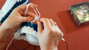 НОСКИ-СЛЕДКИ БЕСШОВНЫЕ СПИЦАМИ | длина подошвы 24 см. Авторская работа .