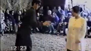 Дискотека  90-х Парень классно танцует