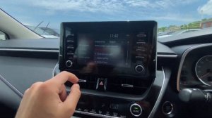 TOYOTA COROLLA 2019.12 S ZRE212 1800cc 140 2WD 1F7