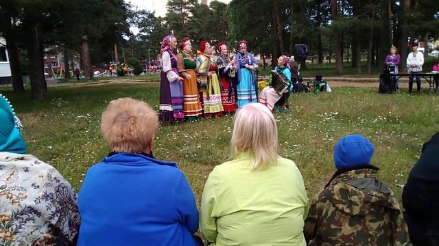 Бедная девица смотреть онлайн