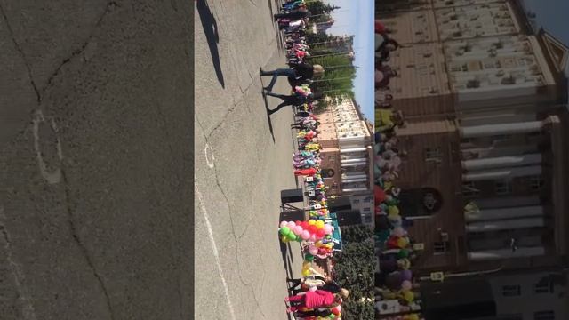 Праздник 1 мая смотреть онлайн