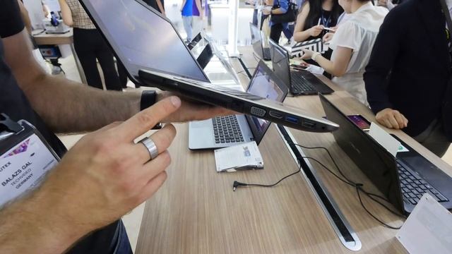 Asus VivoBook X541 bemutató videó смотреть онлайн