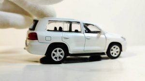 Масштабная модель LEXUS LX 570 в масштабе 1:43...из моей коллекции)))