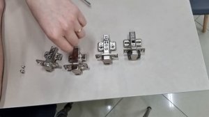 Мебельные петли для кухни, отличия в разных ценовых категориях.