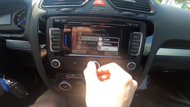 How To Change Multi-Device Interface (MDI) Volume In Volkswagen Scirocco III ( 2008 - 2017 )