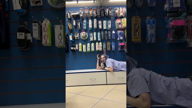 Как делать старт в бассейне… в этом видео не будет. #бассейн #плавание #тренировки #очкидляплавания