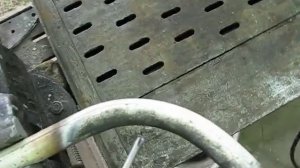 Гнем трубы с помощью ацетилено кислородной горелки