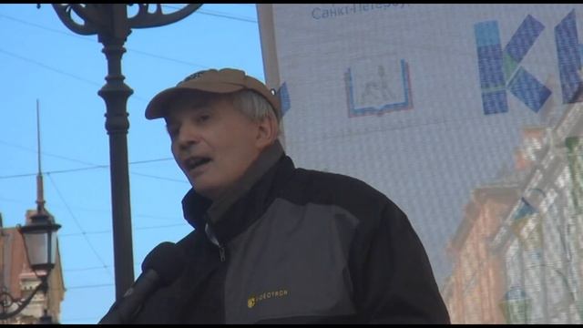 Александр Богданов Саша Богданов читает свои стихи. Alexander Bogdanov Sasha Reading His Poetry смотреть онлайн