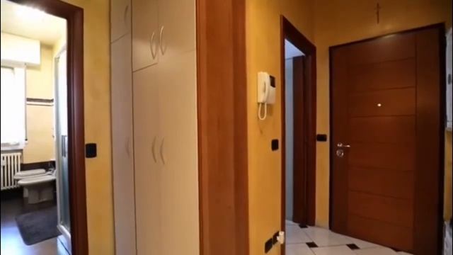 Италия: двухкомнатная квартира в Милане, Ломбардия!