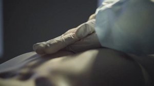 Врачи делали массаж сердца 5 часов и сотворили настоящее чудо!