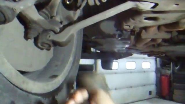 BMW X1 E84. Стучит рулевая рейка. смотреть онлайн