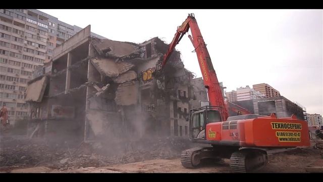 Комплекс работ по демонтажу здания недостроенной поликлиники в Краснодаре. смотреть онлайн