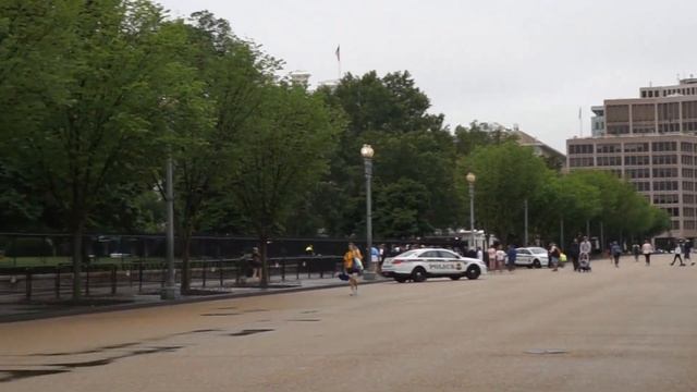 The White House in Washington DC смотреть онлайн
