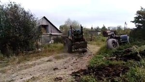 грузим новоз самодельным погрузчиком на МТЗ 50