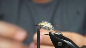 Realistic Caddis Larva Tutorial