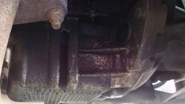 Замена масла в двигателе один из десятка разных способов. На нексии смотреть онлайн