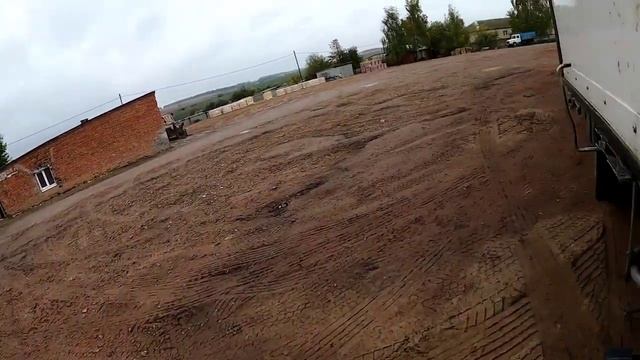 КИРПИЧ В ВОИНСКУЮ ЧАСТЬ смотреть онлайн