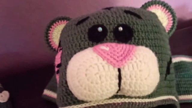 Зверошапка Мишка. Шапочка крючком. смотреть онлайн