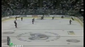 Brylin - Gomez - Mogilny line scores in game 4 vs Avalanche (2001)