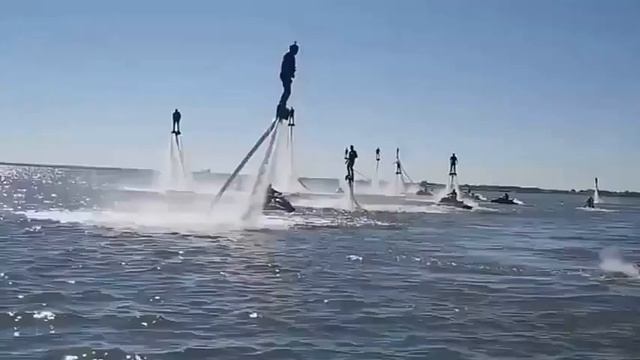 Флайборд   что это за трюки над водой