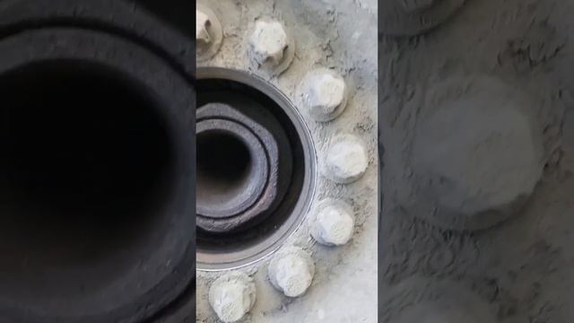 Полуприцеп SCHMITZ переборка ходовой части и тормозной системы,восстановление конца оси SAF
