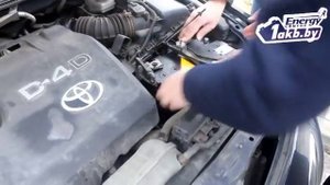 Замена аккумулятора на Toyota Avensis 2008 2.2