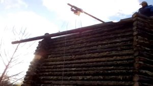 Самодельный кран для сборки сруба
