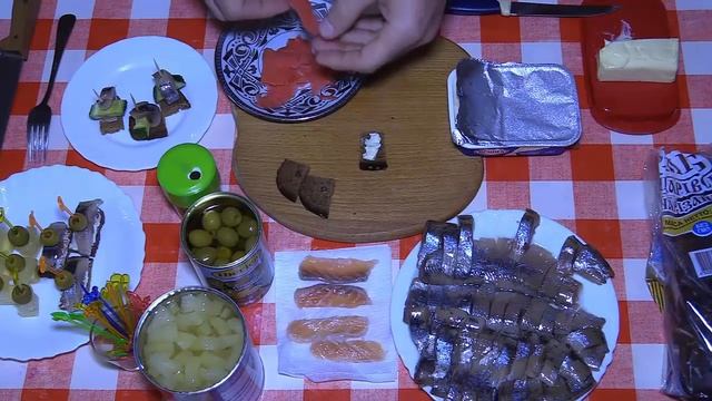 Вкусная закуска канапе на праздничный стол.  5 рецептов вкусных канапе