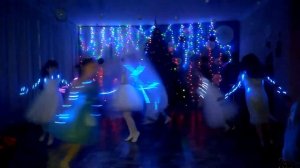 Танец вьюги и метелиц.Старшая группа. Новый год 2018.