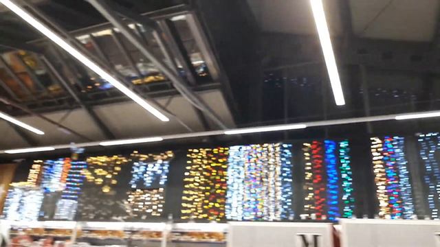 VLOGMAS: ЧТО МОЖНО КУПИТЬ НА НОВЫЙ ГОД В МАГАЗИНАХ ПОЛЬШИ\\ОДЕВАЮСЬ С ЛИЧНЫМ СТИЛИСТОМ смотреть онлайн